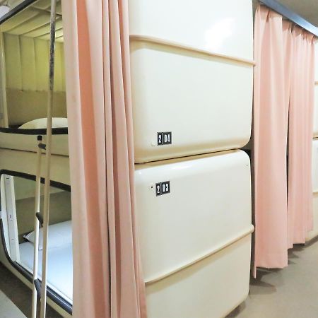 Capsule Hotel Honcho Sendai Eksteriør billede
