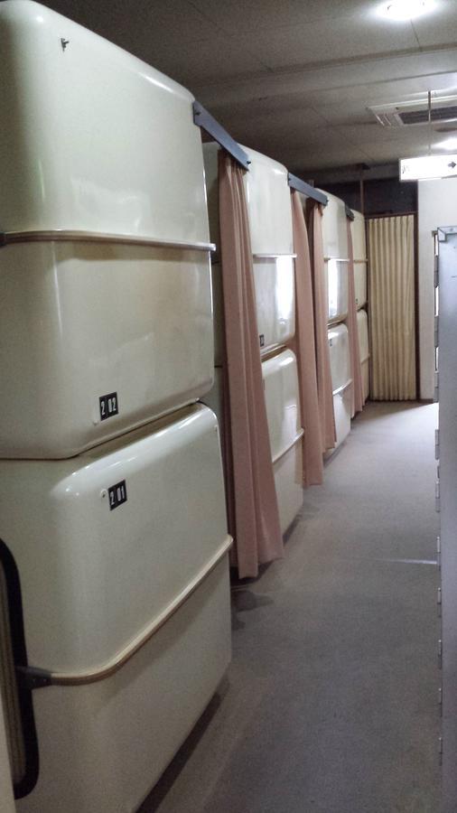 Capsule Hotel Honcho Sendai Eksteriør billede